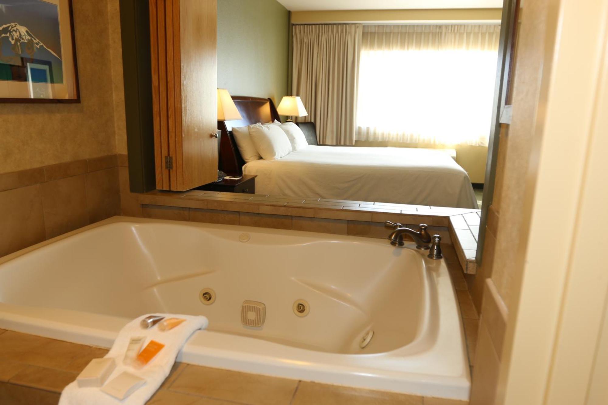Little Creek Casino Resort Kamilche Bagian luar foto